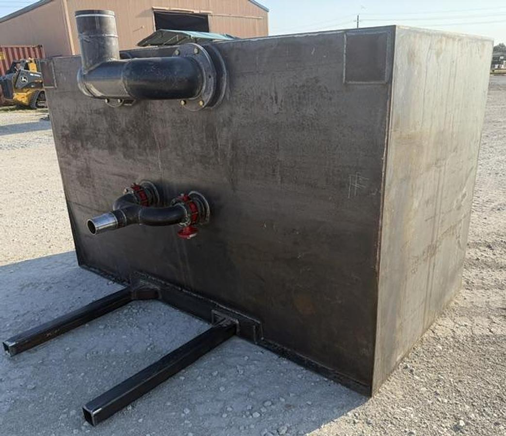 20BBL Displacement Tank