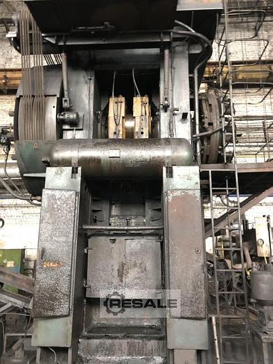 Used 1989 TMP VORONEZH KB8544 2500TN HOT STAMPING PRESS