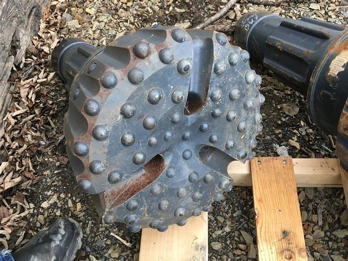 Used 0 Ingersoll-Rand CS POWER HAMMERS CS112 DTH HAMMER & 9 - 14-1/4” to 14-7/8” Bits Package - Sold