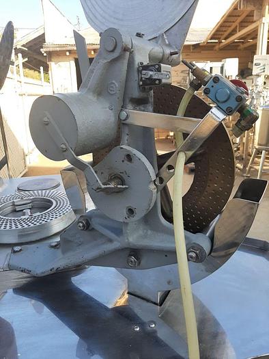 Used Filler, Capsule, Semi-Auto, Elanco, Mdl 8S #S744304