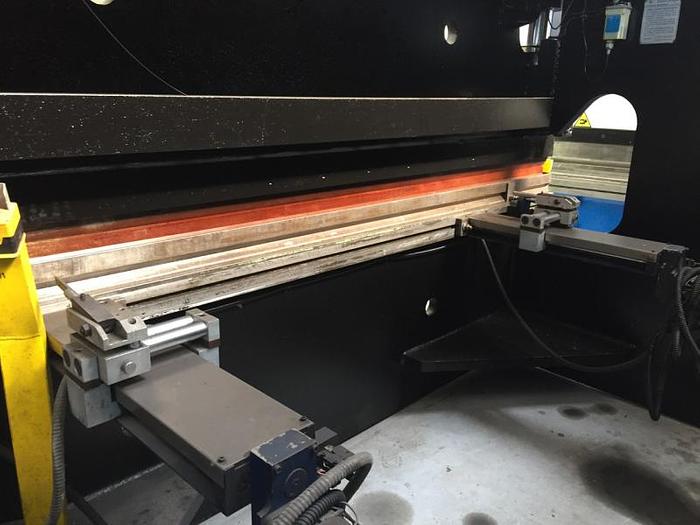 Usato PIEGATRICE IMAL IDRAULICA 3000 X 60t CON POSIZIONATORE DI QUOTA