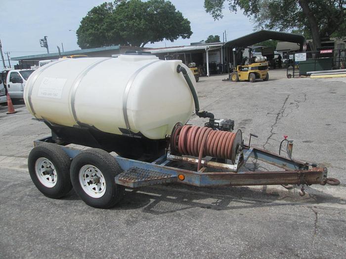 Used 750 Gallon Water Tank And Trailer