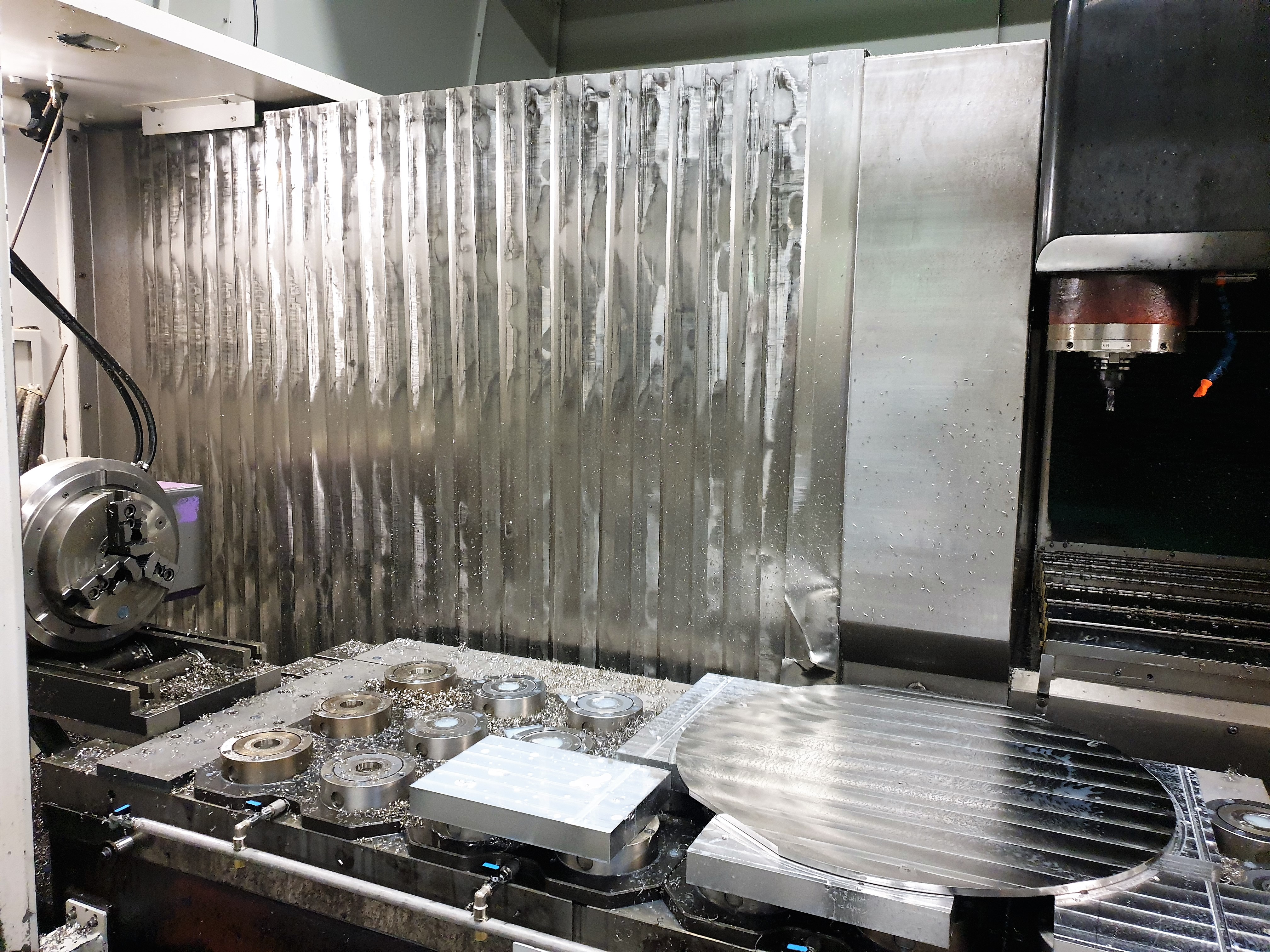 Gebruikt 2004 MAZAK VTC - 300C - II