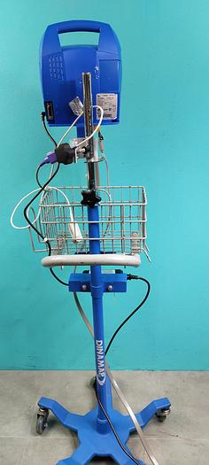 Gebraucht GE DINAMAP ProCare  Auscultatory  Patientenmonitor auf Trolly 