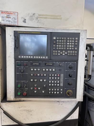 Ottime Centro di Lavoro Verticale con Rotopallet HYUNDAI WIA F500D