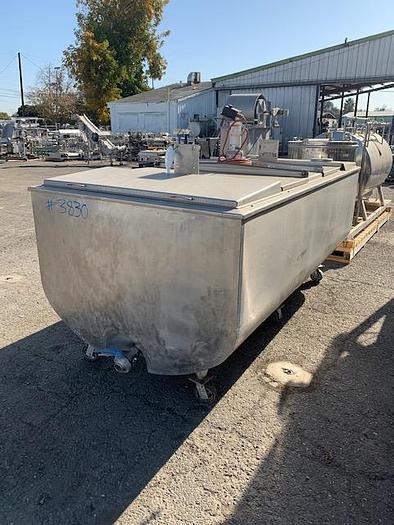 Sunset 700 Gallon Stainless Steel Milk Farm Tank
