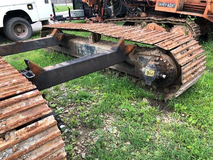 Used Undercarriage with Main Frame