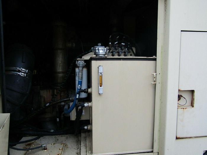 Refurbished Doosan NHP1500 oil-free rotary screw air Compressor Reman cummins diesel OIL FREE AIR 150 psi. 1,600 cfm Reman cummins diesel