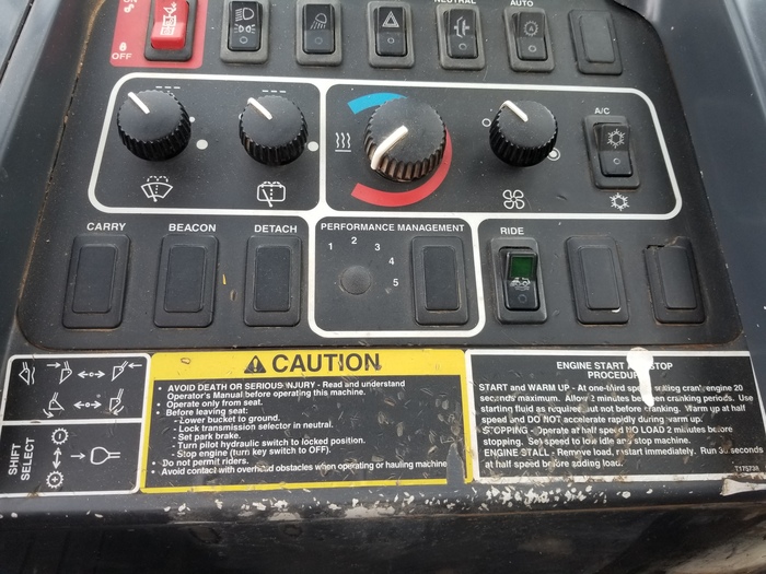 Used 2002 John Deere 624H