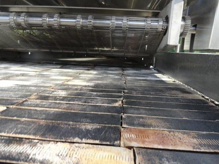 Used Heat and Control Continuous Fryer. MD# DFF3616