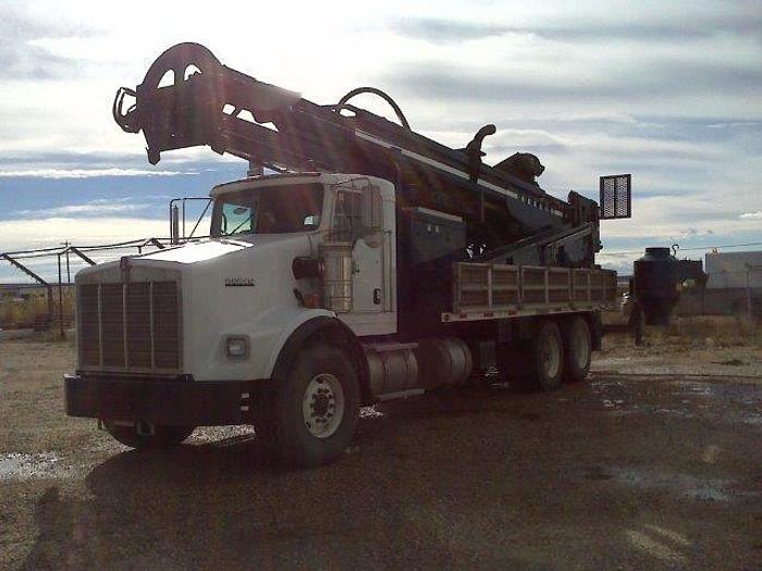 Used 2008 Foremost Barber DR12/25P-40/12-900 drill rig