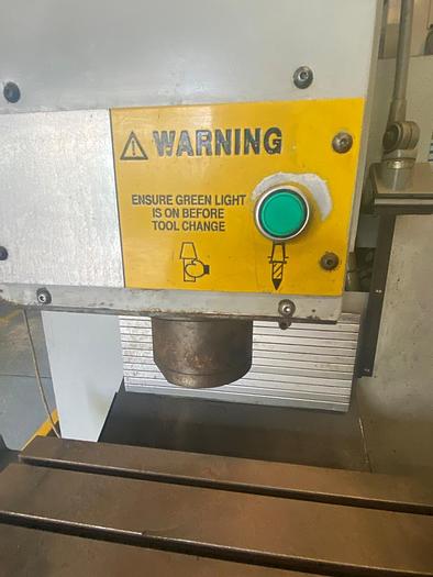 Used 1991 Bridgeport Interact 300 CNC Toolroom Milling Machine