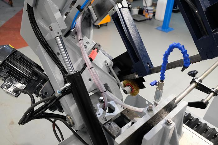 UZMA 320 Horizontal Bandsaw