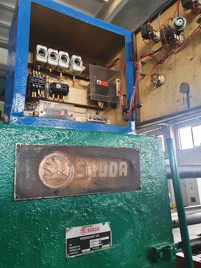 Usato PRESSA IDRAULICA ORIZZONTALE SKODA COCI 200 AF
