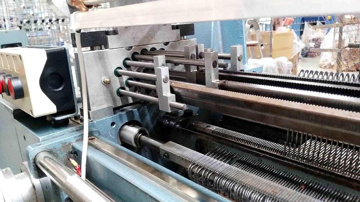 Usato No. 2 Macchine crochet elettroniche Comez Model 1608 Testronic