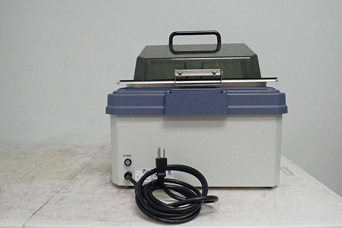 Used Fisher Scientific 15-462-10 Isotemp 210 Heated Water Bath with Lid