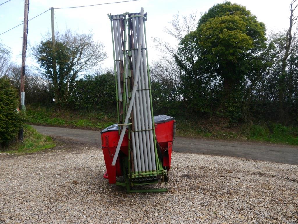 Used Nodet DPS12 Fertiliser Spreader