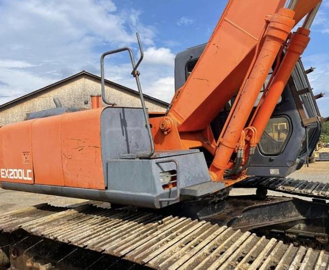 Used Hitachi Ex 200 LC2