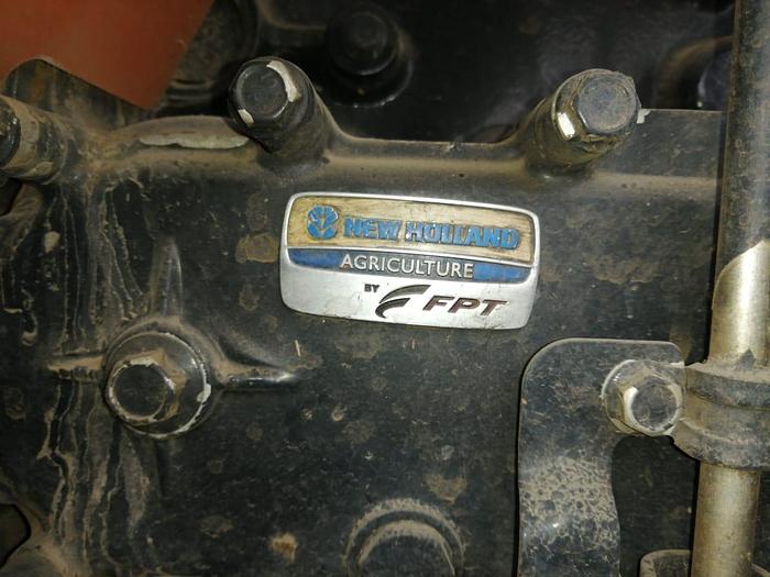 Usado 2015 NEW HOLLAND T8.330