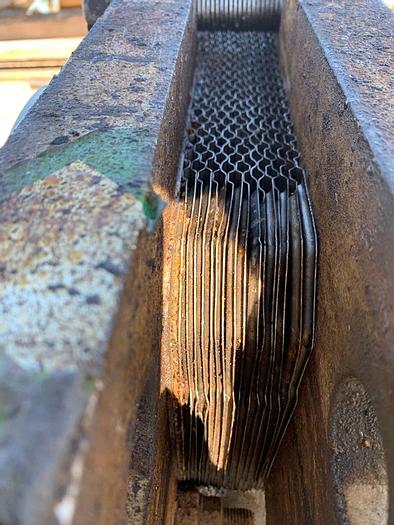 Used Heat Exchanger, Plate, 16 Plates, 316 S/st, 34" X 18", 140 PSI #S743657