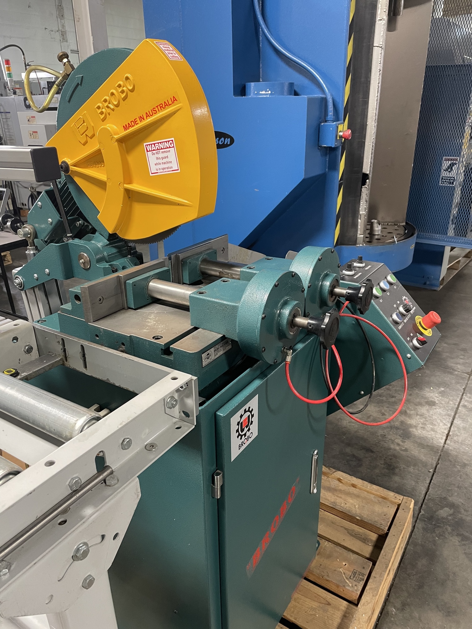 Used 2017 Brobo SA400 Automatic Cold Saw 16" 6648 for Sale in Longmont