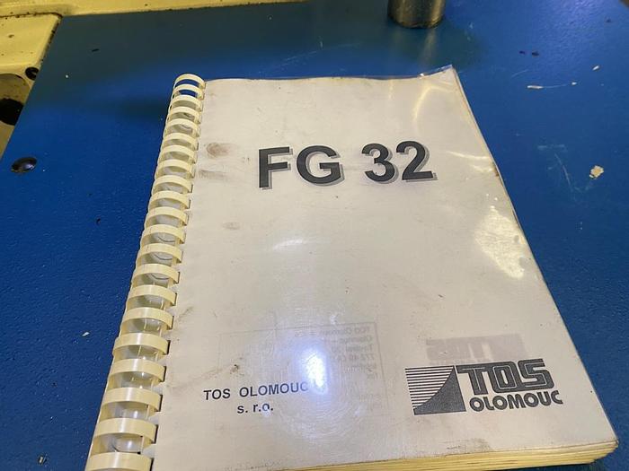 Used 2010 TOS Olomouc FGU 32 Horizontal Milling Machine
