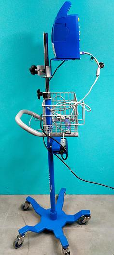 Gebraucht GE DINAMAP ProCare Auscultatory Patientenmonitor auf Trolly