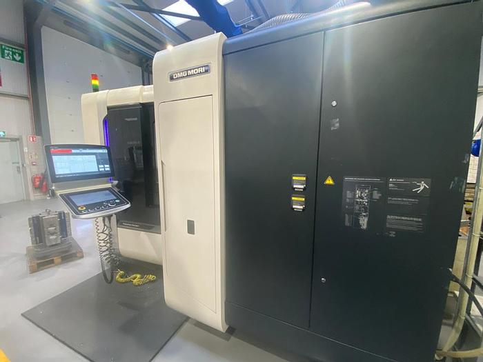 Used 2017 DMG Mori NHX 4000 Horizontal Machining Center