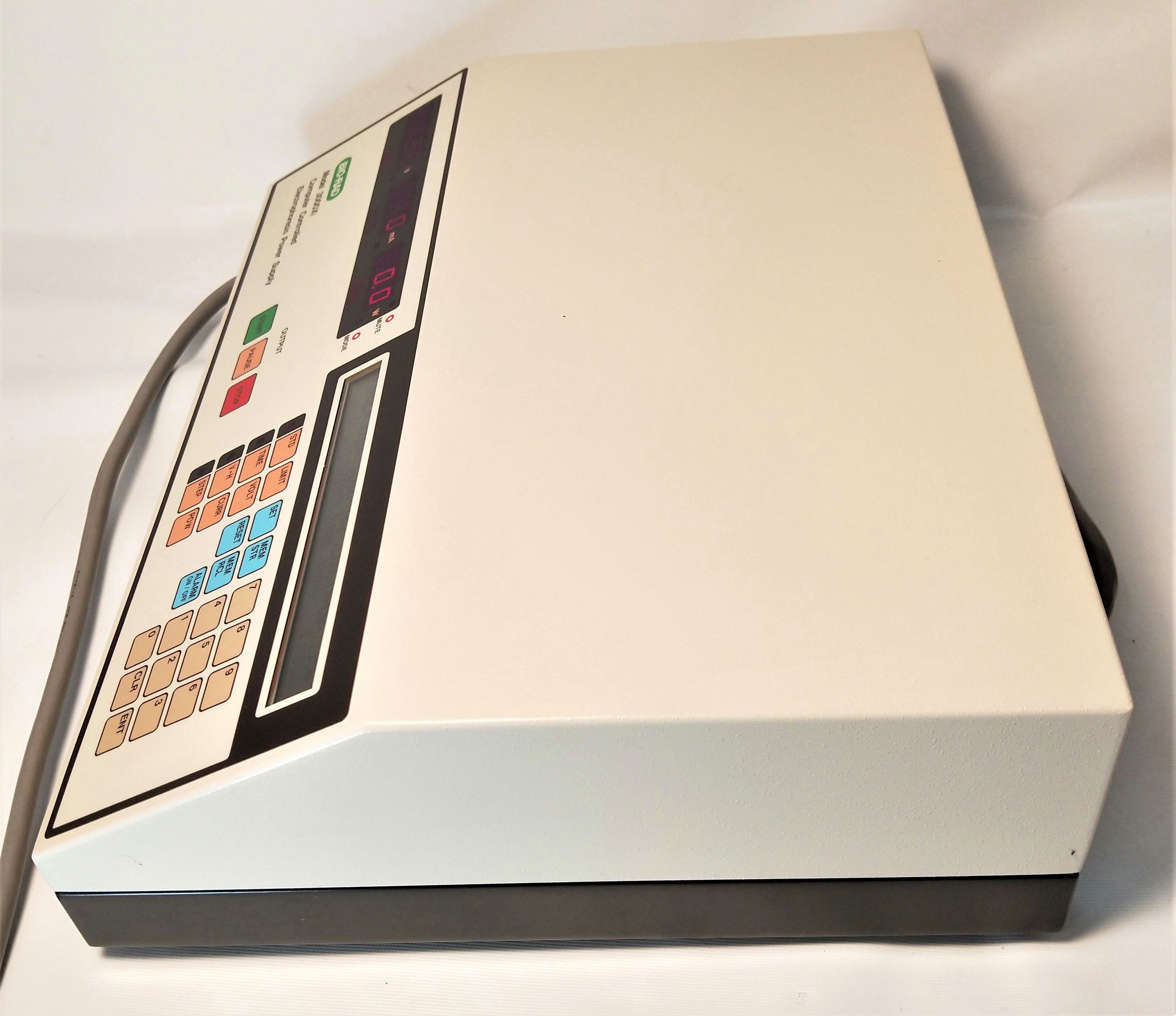 Used BioRad 3000Xi Electrophoresis Power Supply