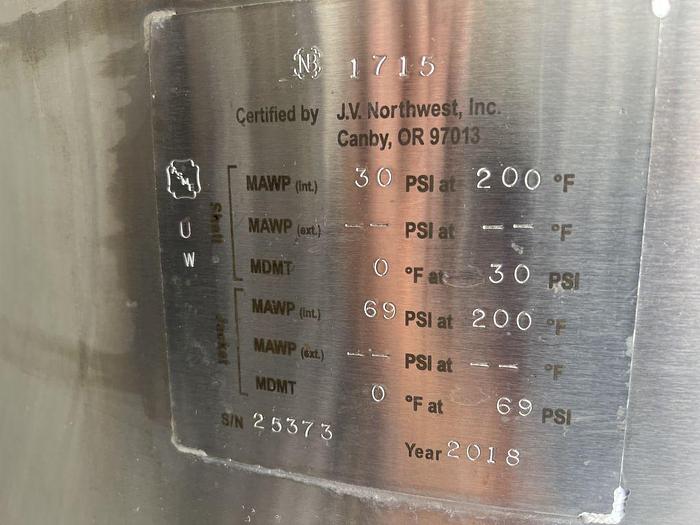 Used Tank, 775 Gallon, Stainless Steel, Jacketed, 30 PSI Internal, 25 BBL Brite Tank #S744737