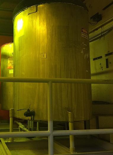 Used Tank, 700 Gallon, S/st, 4'6 x 6', OT/CB #S739690