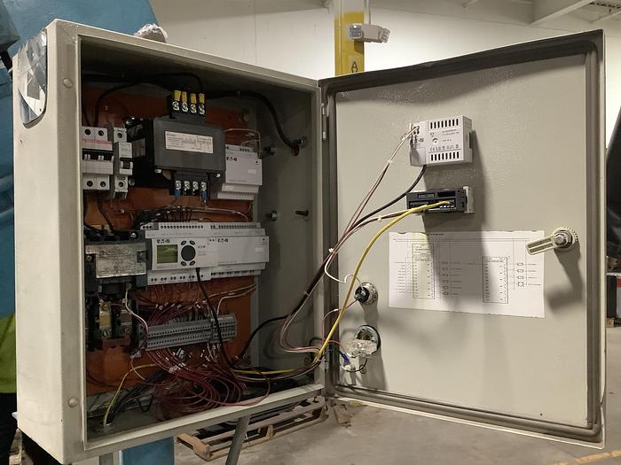 Used HALL 2-CYLINDER TILT-POUR PERMANENT MOLD CASTING MACHINE