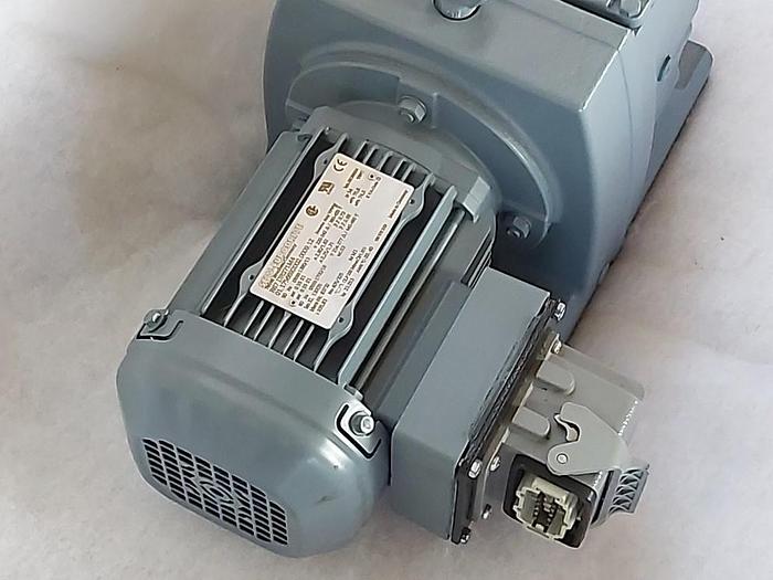 Stirnrad Getriebemotor, R67 DRS71M4, 1380/13rpm SEW Eurodrive,  neu