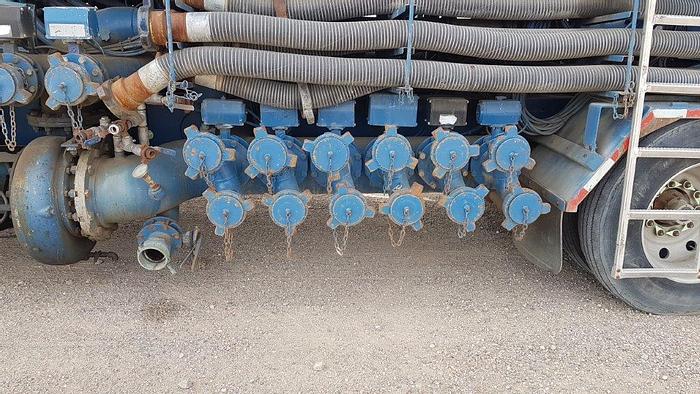 Used 1997 Peerless Hydra Frac Oilwell Cementing Blender Trailer