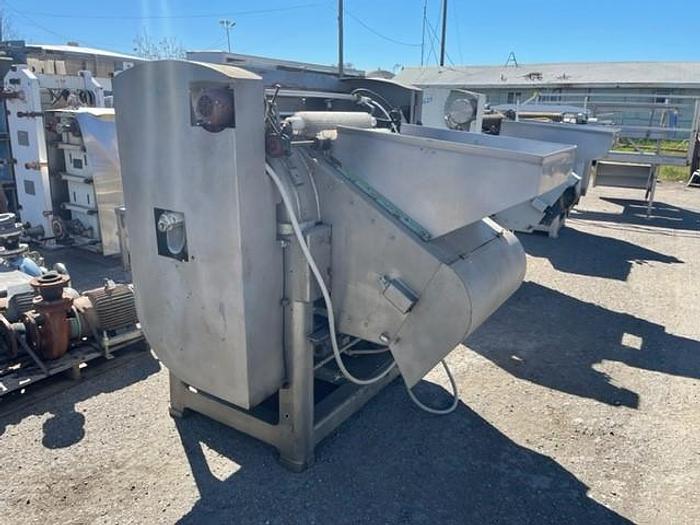 Used Herbort Model 27 Plum Pitter / Halver