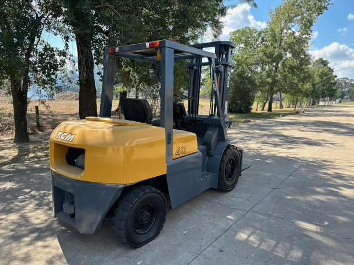 Used 2014 TCM FD40-A1 Diesel Lifter