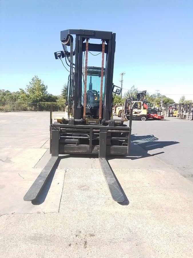 Used 2011 Hyster H190HD Duplex Mast w/ Independent Sideshifting Fork Positioner