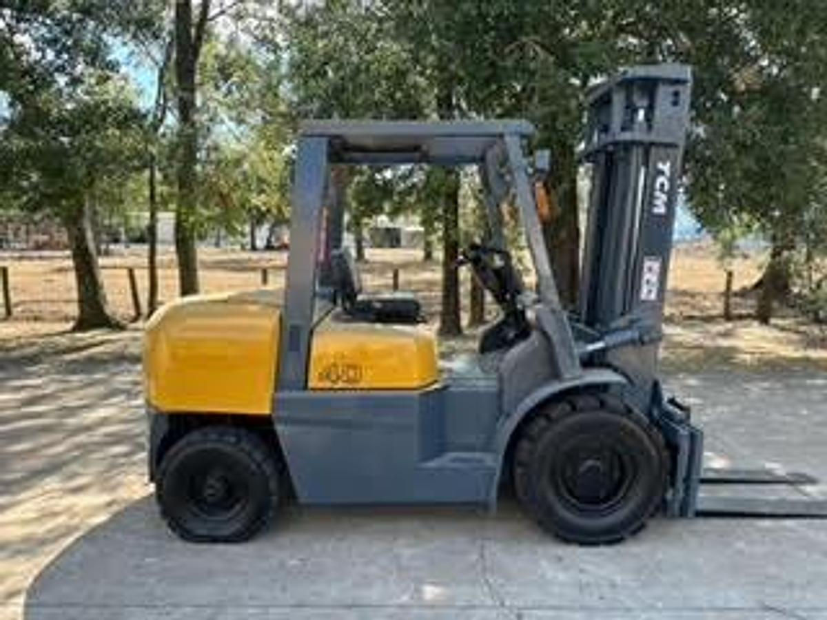 Used 2014 TCM FD40-A1 Diesel Lifter