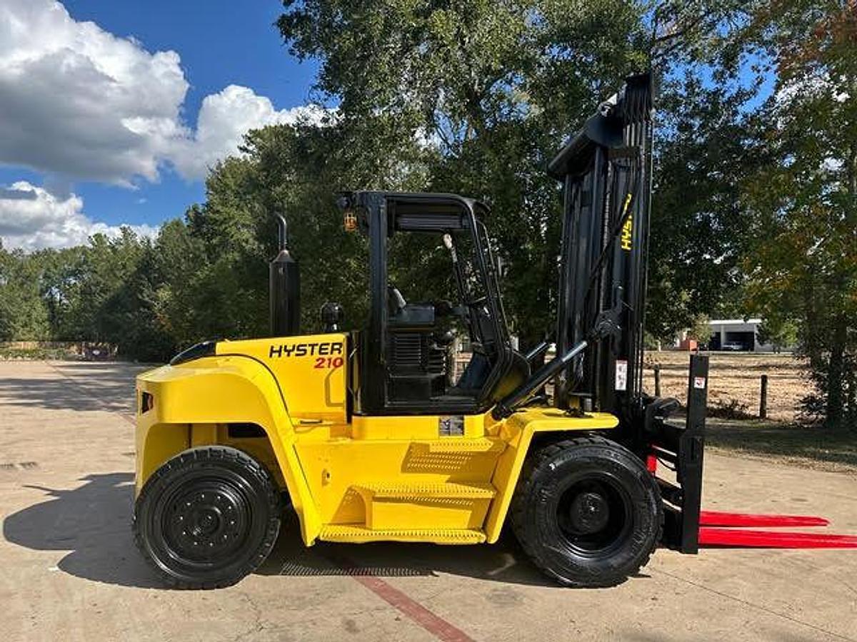 Used 2014 Hyster H210HD Heavy Mover (21K Lbs)