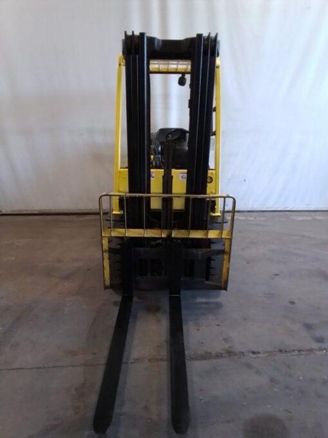 Used 2019 Hyster H50XT Pneumatic Triple Mast