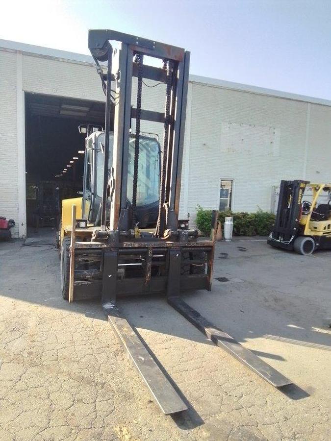 Used 2015 Hyster H280HD Diesel Pneumatic w/ Side Shifter & Fork Positioner