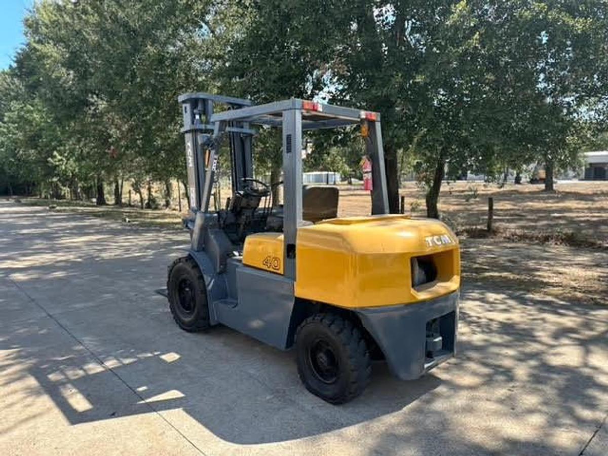 Used 2014 TCM FD40-A1 Diesel Lifter