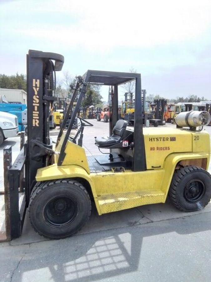 Used 1988 Hyster H135 Big Pneumatic 13.5K