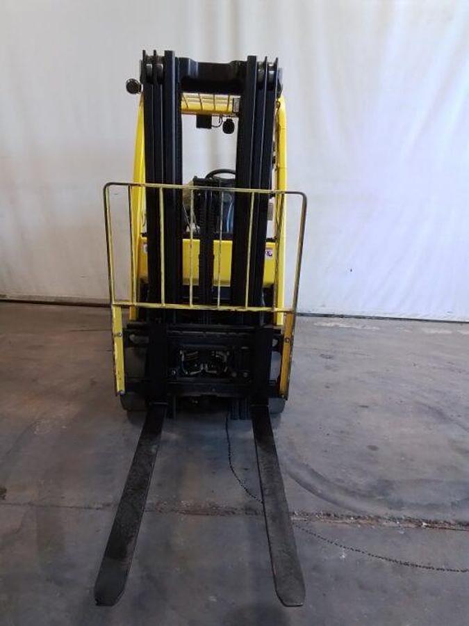Used 2015 Hyster S50FT Cushion Triple Mast w/ Side Shifter