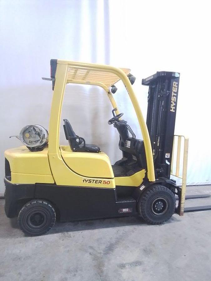 Used 2012 Hyster H50CT Pneumatic Triple Mast w/ Side Shifter