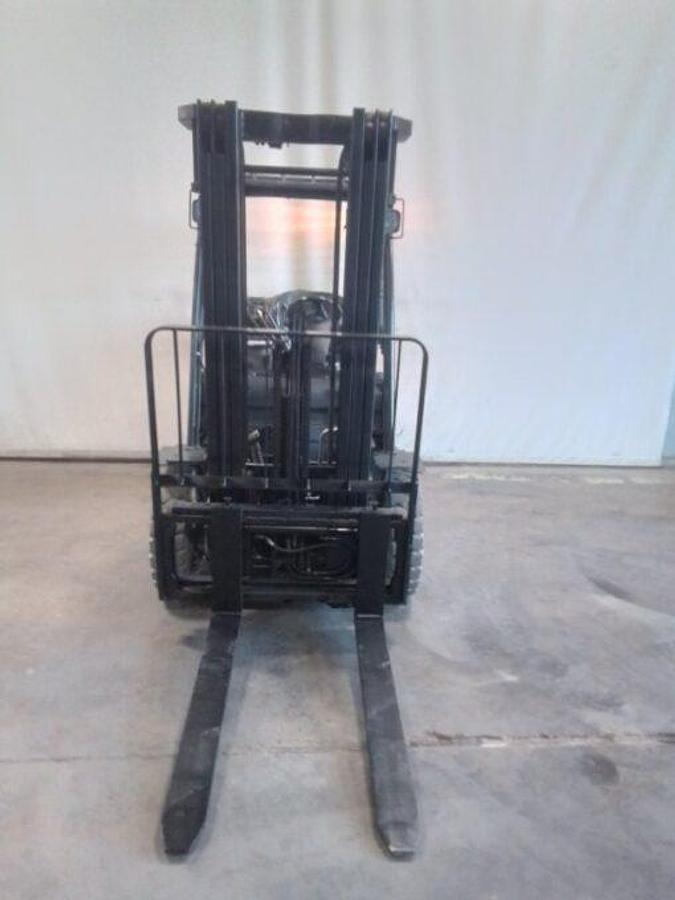 Used 2018 Toyota 8FGU25 Triple Mast w/ Side Shifter