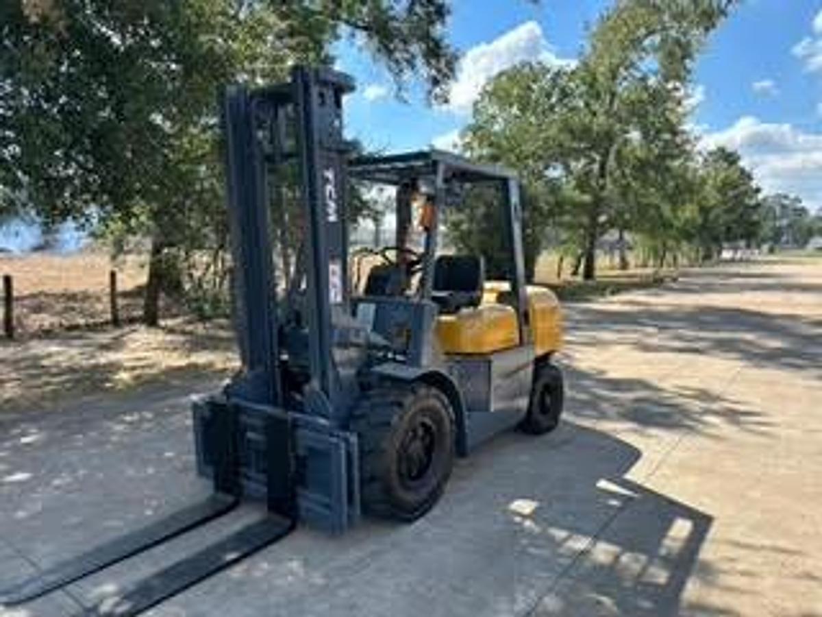 Used 2014 TCM FD40-A1 Diesel Lifter