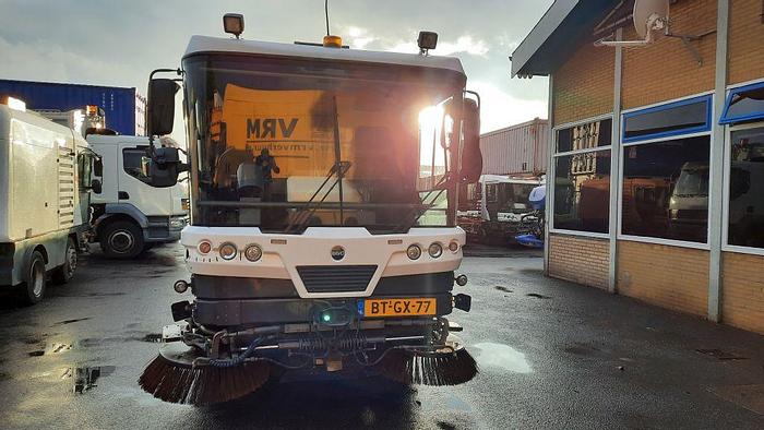 Used 2007 Ravo 580STH