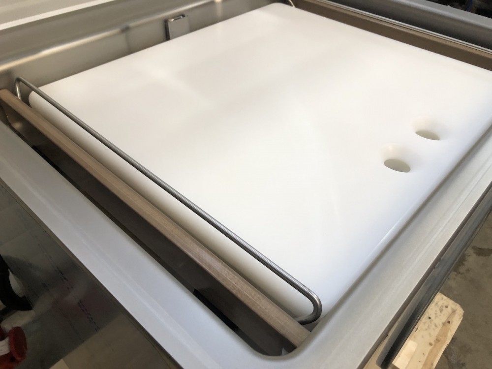 Used Boss Max-F46 vacuum machine