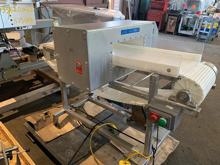 Used Detector, Metal, 12" X 4", Loma, IQ, Belt Conveyor #C742472